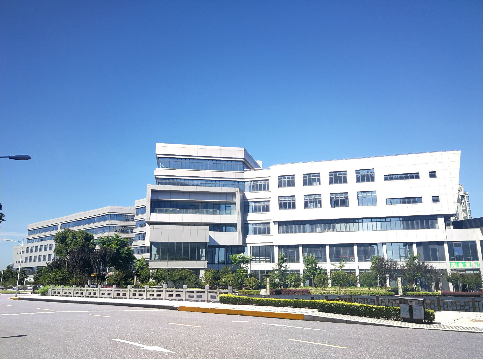 辦公樓3333.jpg
